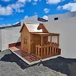Lanzarote Deluxe & Pool * פלאיה בלנקה