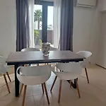 Lanzarote Deluxe & Pool וילה