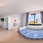 Lanzarote Deluxe & Pool פלאיה בלנקה