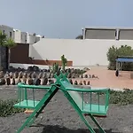 Lanzarote Deluxe & Pool פלאיה בלנקה