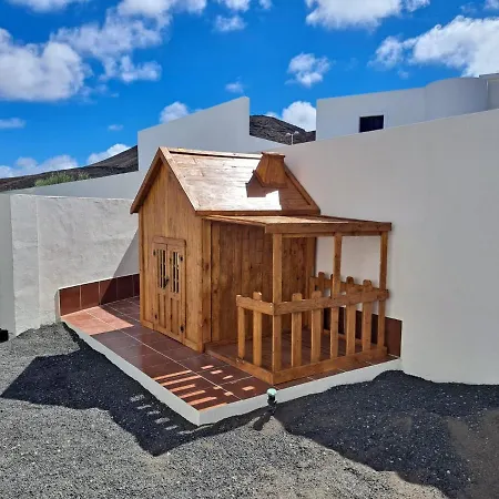 Lanzarote Deluxe & Pool * Playa Blanca (Lanzarote)