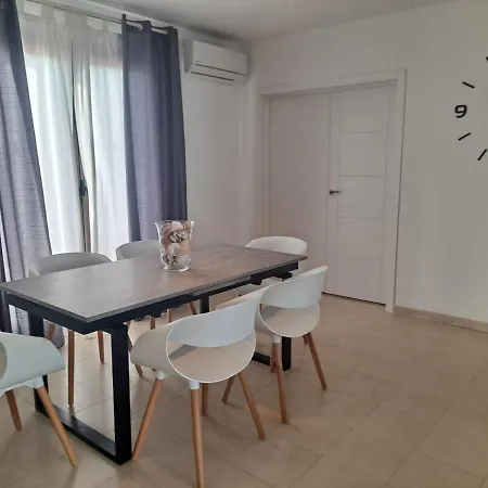 Villa Lanzarote Deluxe & Pool Playa Blanca (Lanzarote)