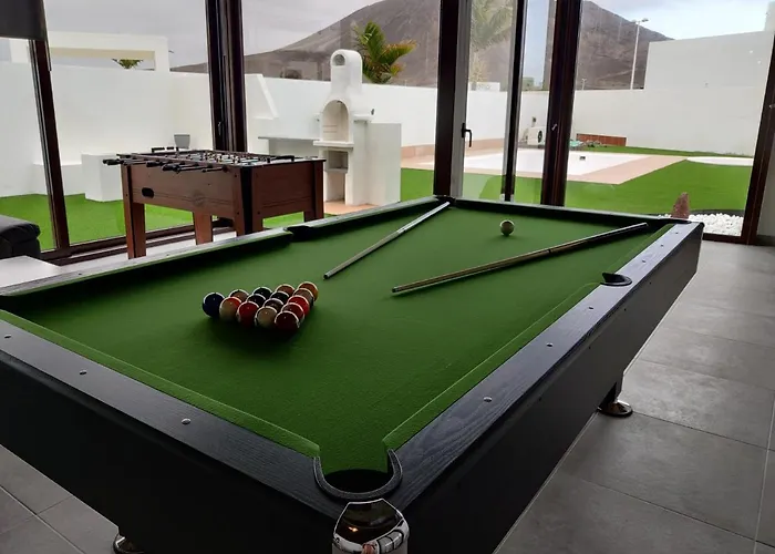 Lanzarote Deluxe & Pool بلايا بلانكا