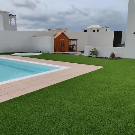 Lanzarote Deluxe & Pool Villa Playa Blanca