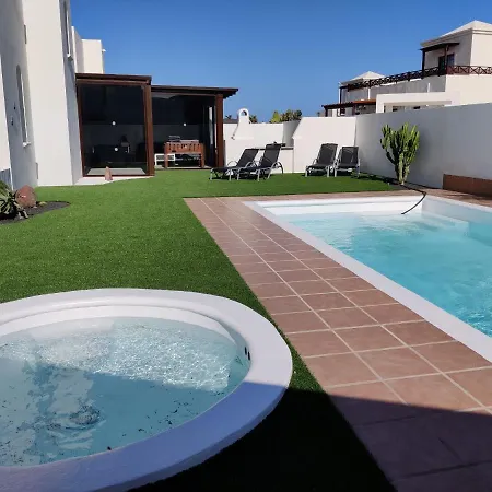 Villa Lanzarote Deluxe & Pool