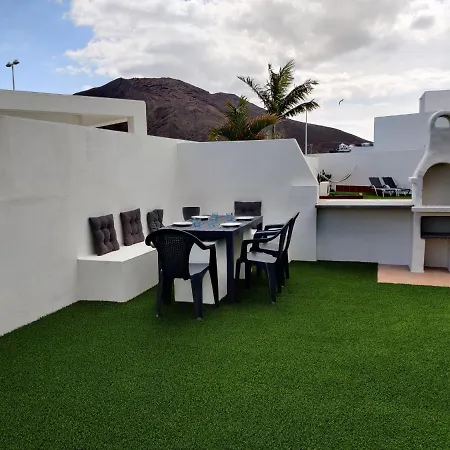 Lanzarote Deluxe & Pool Villa