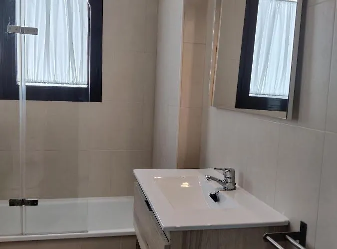 Lanzarote Deluxe & Pool וילה