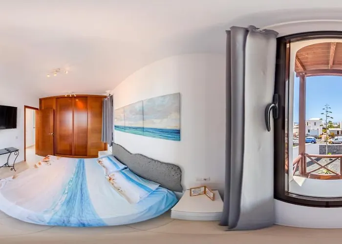 Lanzarote Deluxe & Pool פלאיה בלנקה