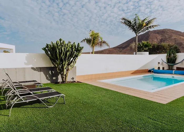 וילה Lanzarote Deluxe & Pool *