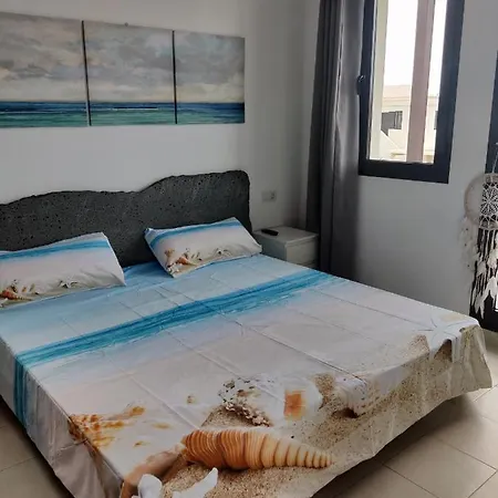 فيلة Lanzarote Deluxe & Pool بلايا بلانكا