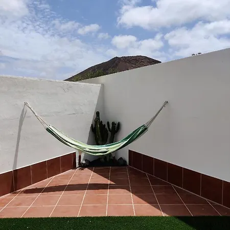 Lanzarote Deluxe & Pool * 普拉亚布兰卡
