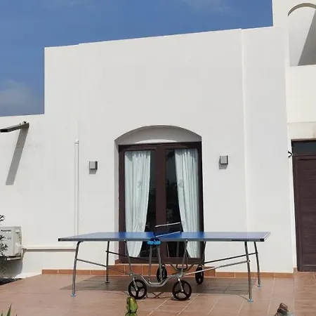 Lanzarote Deluxe & Pool 别墅