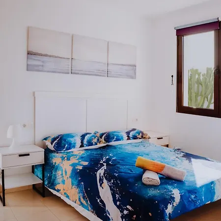 فيلة Lanzarote Deluxe & Pool *