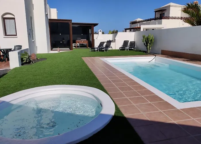 Villa Lanzarote Deluxe & Pool