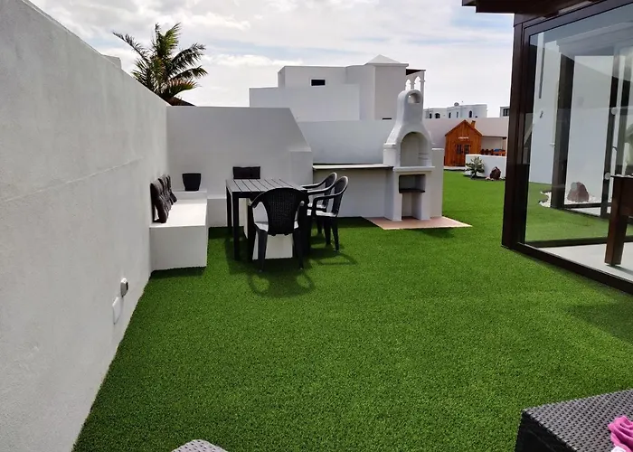 Lanzarote Deluxe & Pool Villa